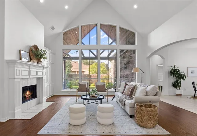 $949,000 | 4821 Ravendale Drive, Richardson, TX 75082