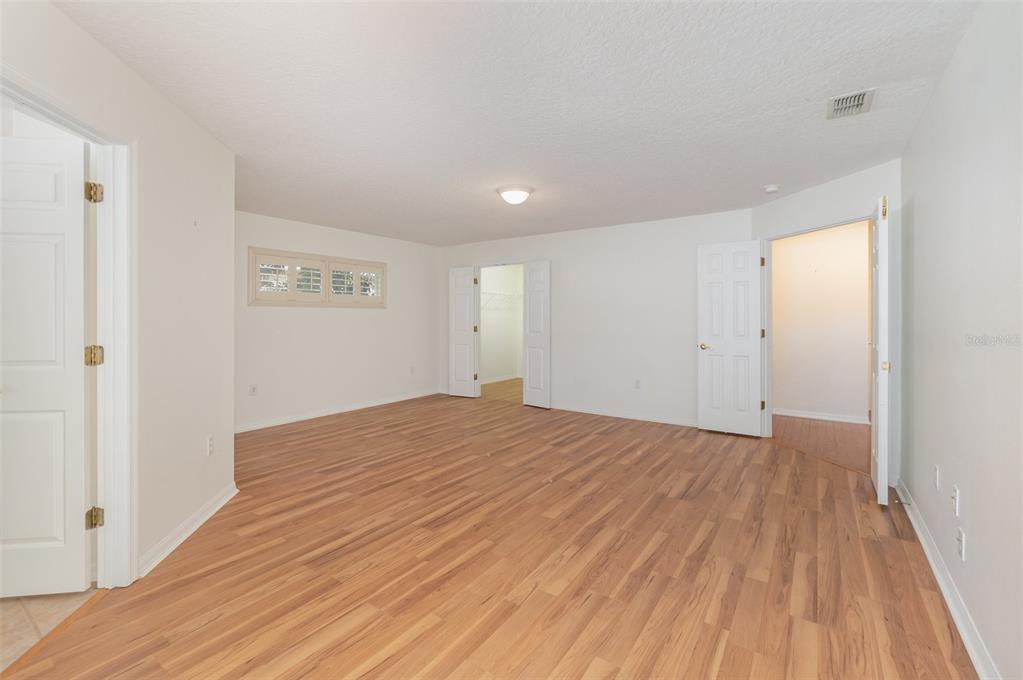 729 Strihal Loop Oakland, FL 34787 - Photo 16 of 33