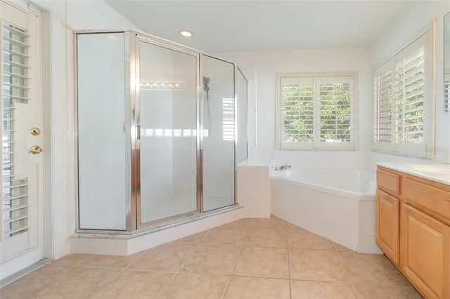 $700,000 | 729 Strihal Loop, Oakland, FL 34787