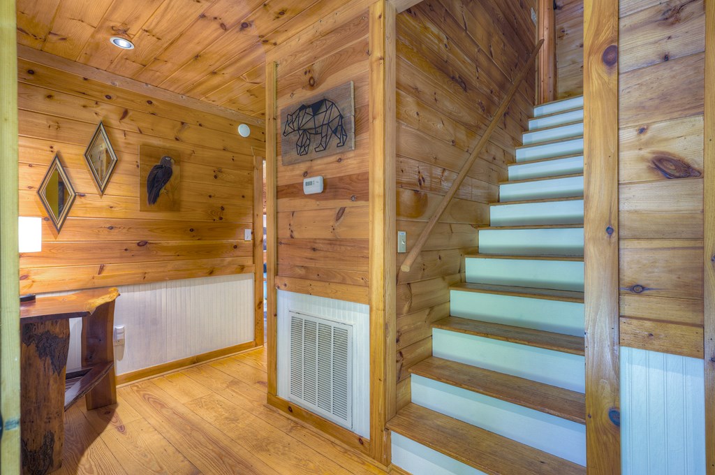 181 Falcon Circle Ellijay, GA 30540 - Photo 24 of 55