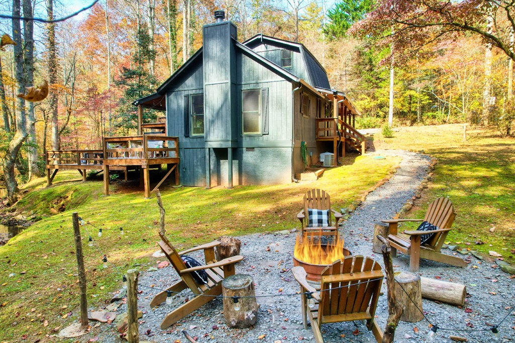 181 Falcon Circle Ellijay, GA 30540 - Photo 5 of 55