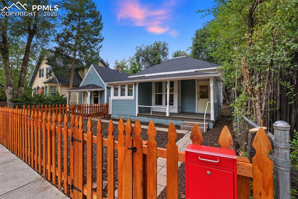 226 South Prospect Street Colorado Springs, CO 80903 - Photo 2 of 32