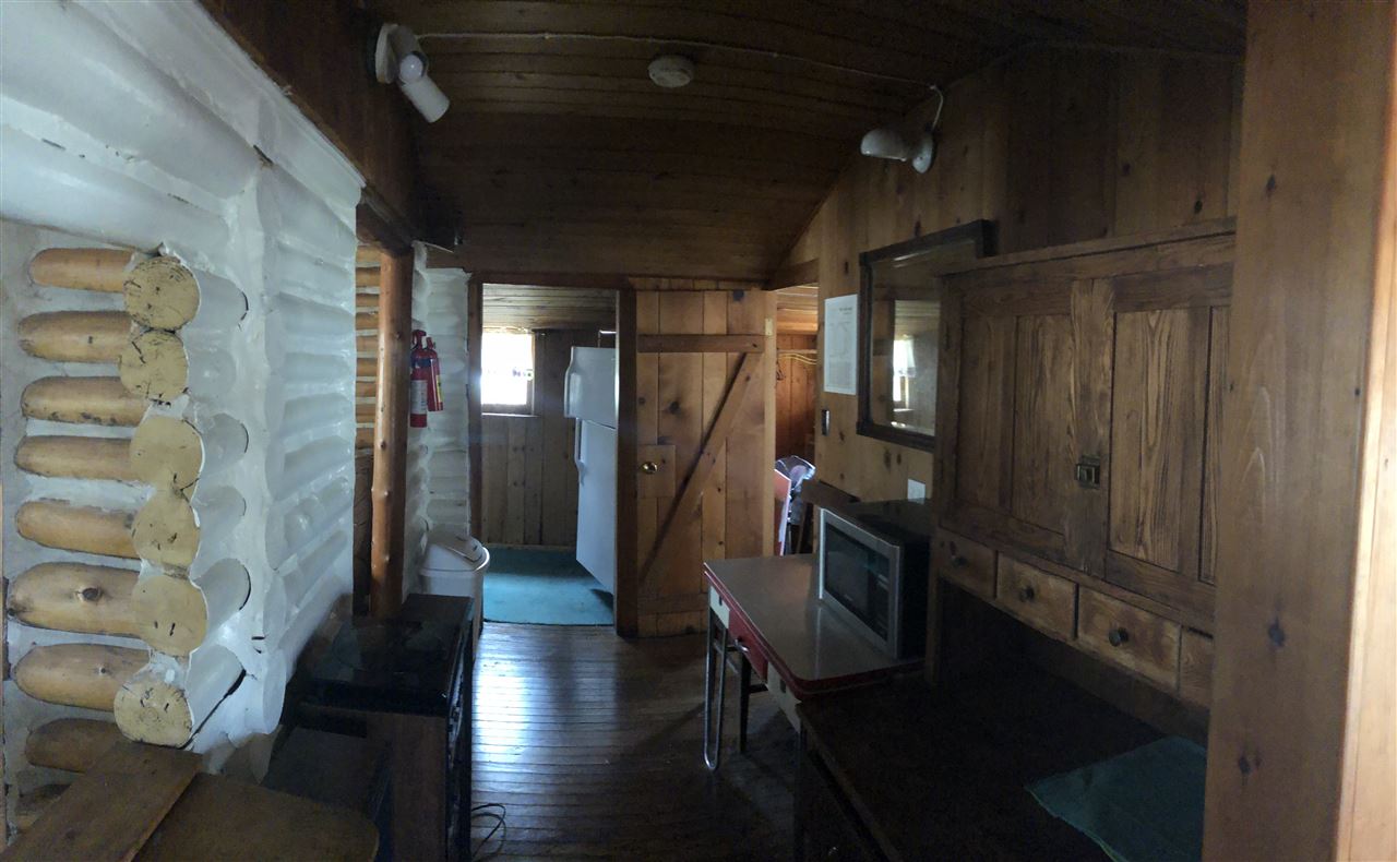 8783 South Dunns Farm Road Maple City, MI 49664 - Photo 16 of 21 1846928-15.JPG