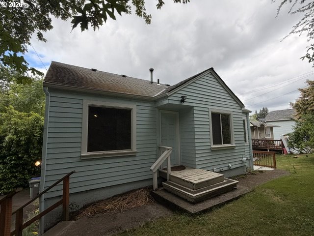 9540 Southwest Terwilliger Boulevard Portland, OR 97219 - Photo 1 of 44