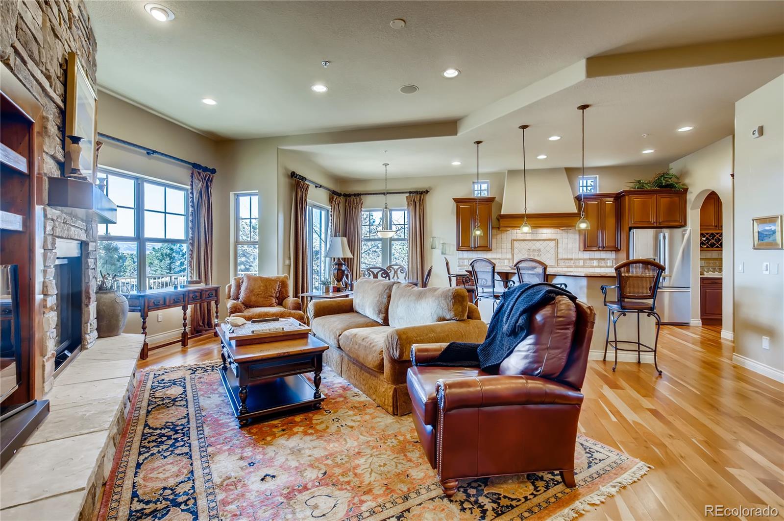 4356 Chateau Ridge Road Castle Rock, CO 80108 - Photo 6 of 27 Gallery Image 6