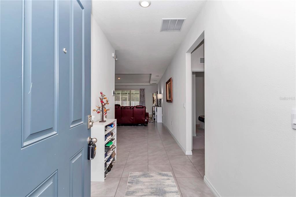 1320 Southeast 63rd Ct Road Ocala, FL 34472 - Photo 4 of 29