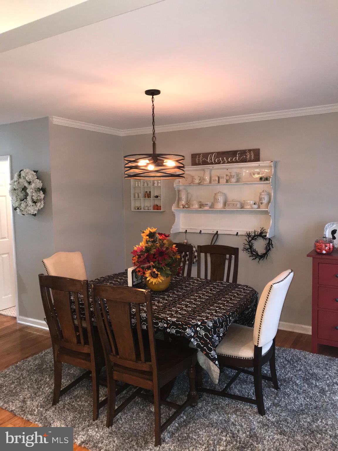 12833 Elnora Road Philadelphia, PA 19154 - Photo 22 of 64 Dining Room