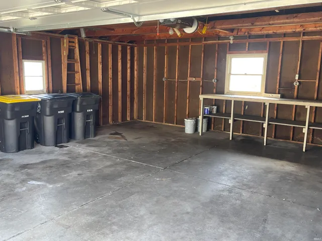 $219,900 | 2215 St Louis Avenue, Fort Wayne, IN 46819