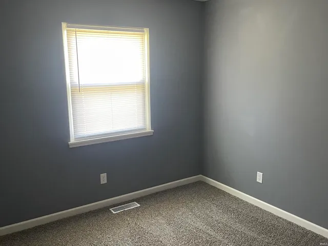 $219,900 | 2215 St Louis Avenue, Fort Wayne, IN 46819