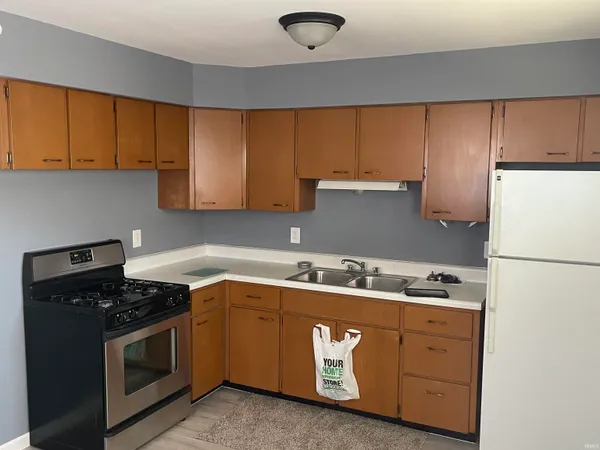 $209,900 | 2215 St Louis Avenue, Fort Wayne, IN 46819