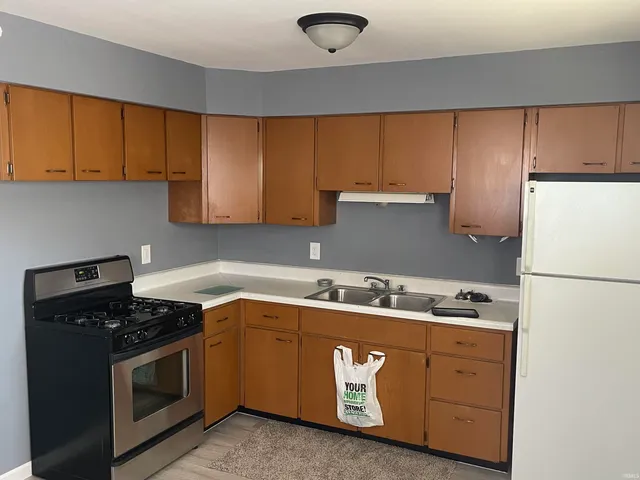 $219,900 | 2215 St Louis Avenue, Fort Wayne, IN 46819