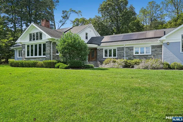 $1,889,000 | 99 Gregory Avenue, West Orange, NJ 07052