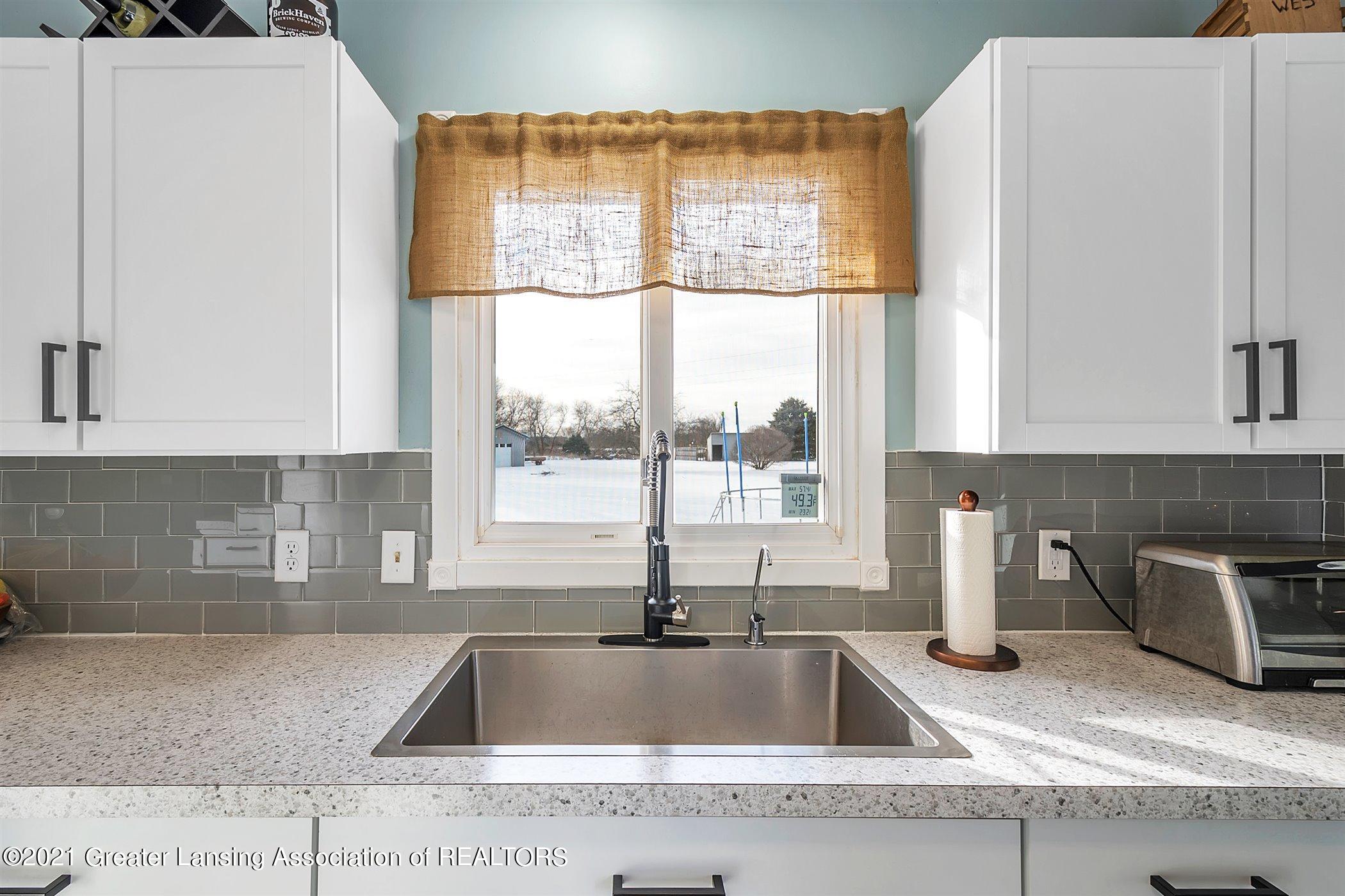 3150 Maurer Road Charlotte, MI 48813 - Photo 13 of 33 13-3150 Maurer Rd-Windowstill Real Estat
