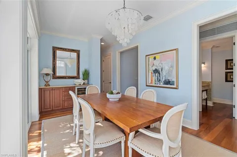 $4,950,000 | 645 Broad Avenue South, Naples, FL 34102