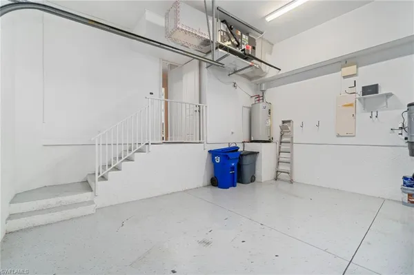a view of utility room
