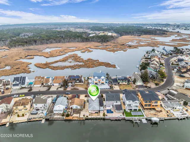 $650,000 | 126 Royal Drive, Brick, NJ 08723