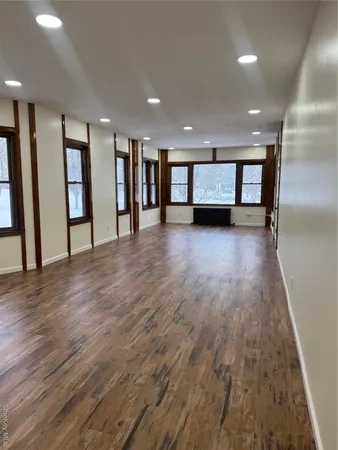 $2,500 | 173 Mansion Street, Unit 2, Poughkeepsie, NY 12601