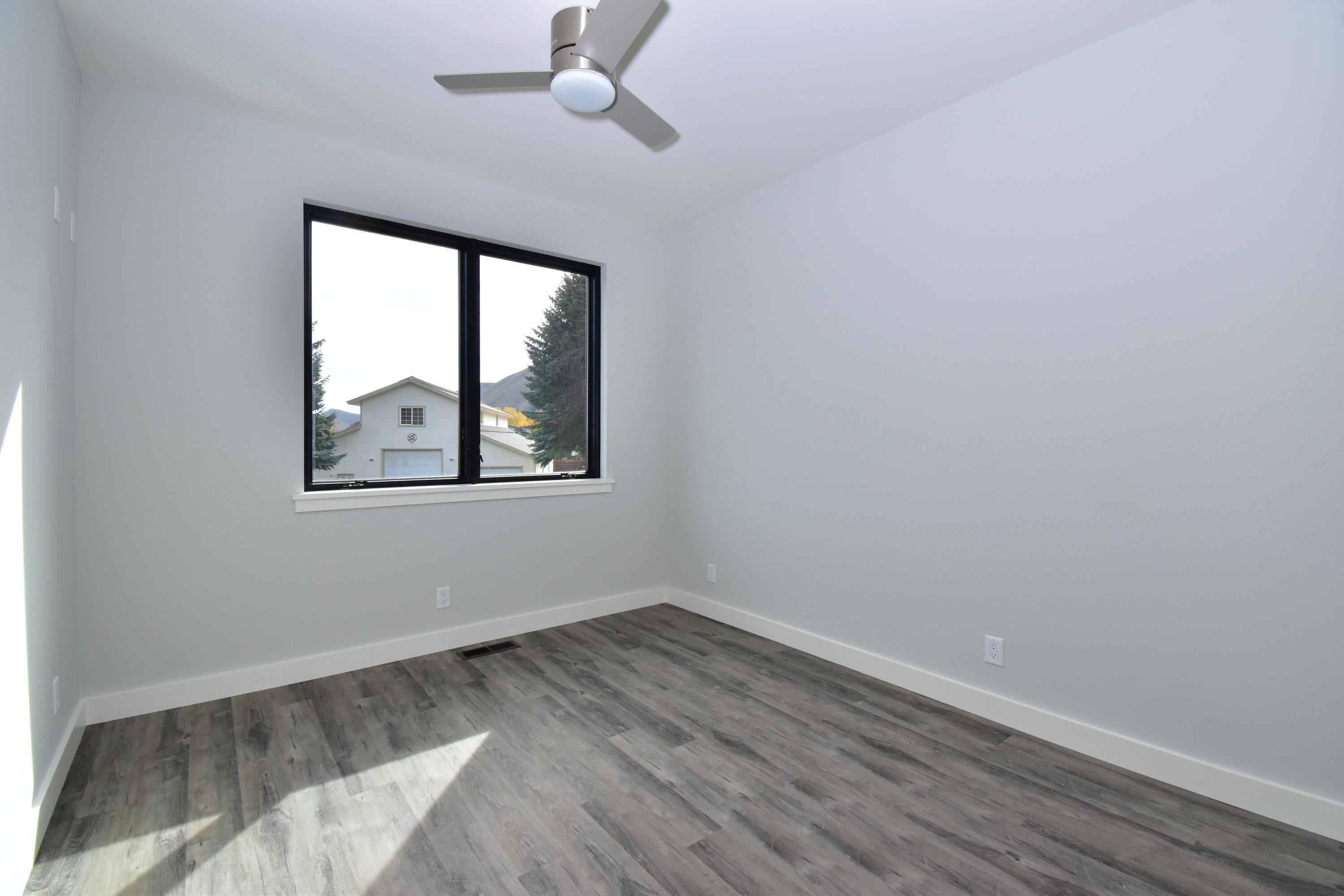 1410 Silver Star Drive Hailey, ID 83333 - Photo 16 of 21 Guest Bedroom