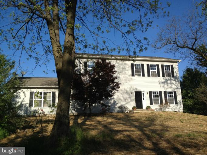 892 Laurel Grove Road Winchester, VA 22602 - Photo 1 of 25 Exterior (Front)