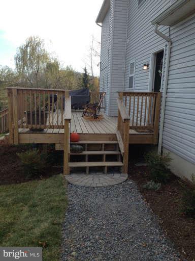 892 Laurel Grove Road Winchester, VA 22602 - Photo 22 of 25 Exterior (Rear)