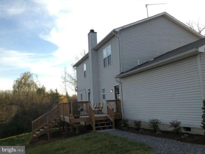 892 Laurel Grove Road Winchester, VA 22602 - Photo 23 of 25 Exterior (Rear)