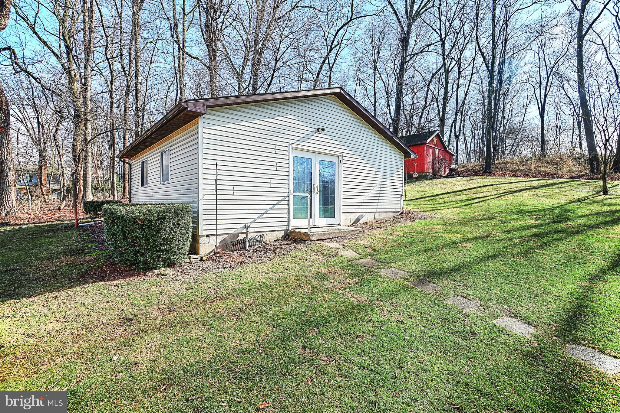 895 Schoolhouse Road Aspers, PA 17304 - Photo 40 of 58