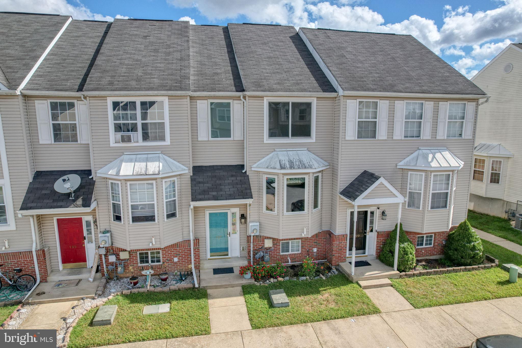 197 Bonnybrook Road Middletown, DE 19709 - Photo 1 of 32 a front view of multiple houses with yard