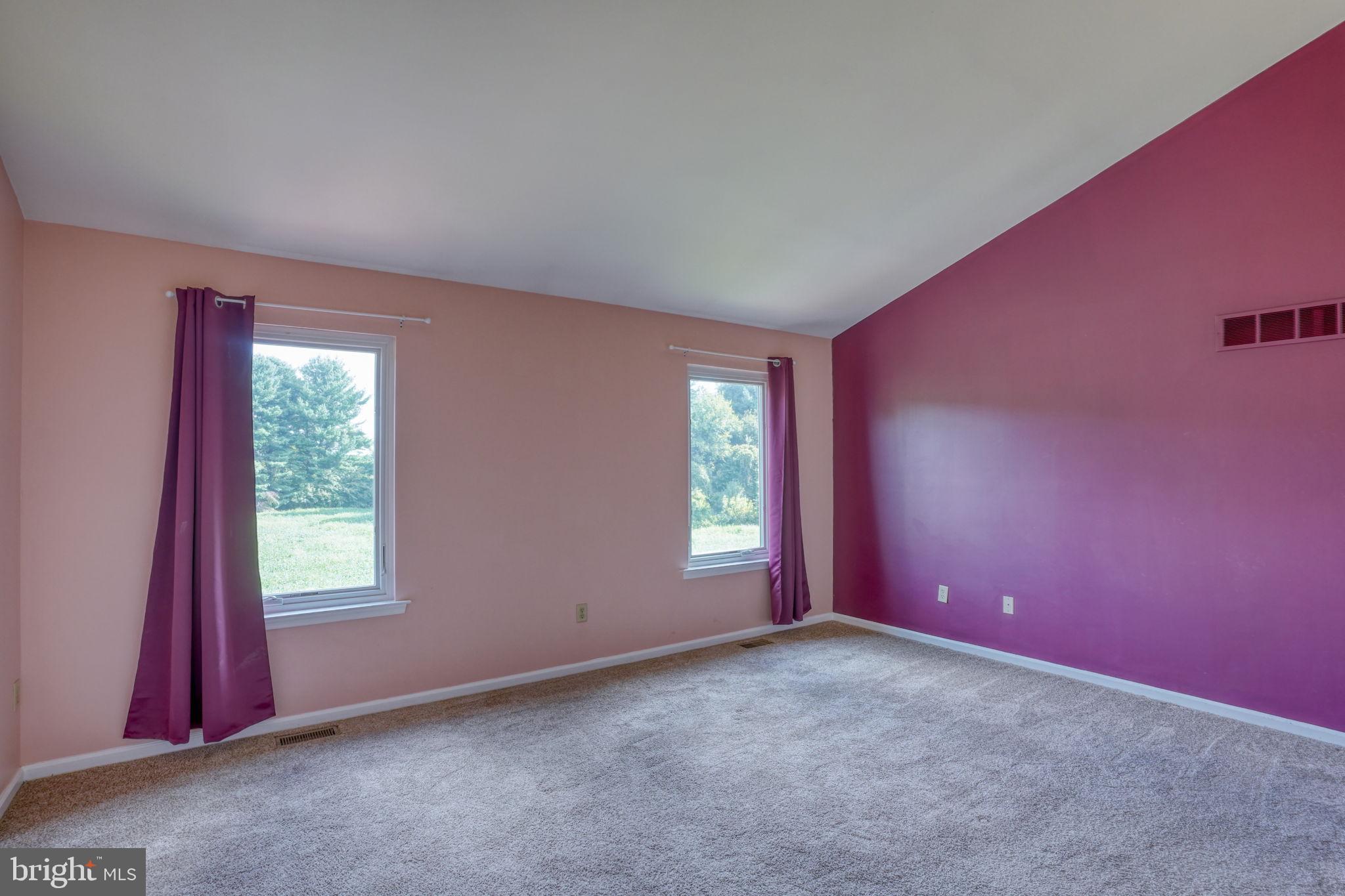 197 Bonnybrook Road Middletown, DE 19709 - Photo 16 of 32 a view of a livingroom with a window