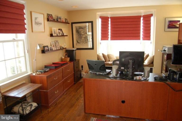 205 Longwood Road Baltimore, MD 21210 - Photo 6 of 18 In-Law Suite