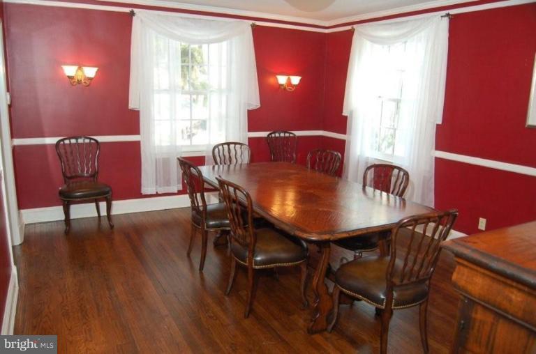 205 Longwood Road Baltimore, MD 21210 - Photo 7 of 18 Dining Room