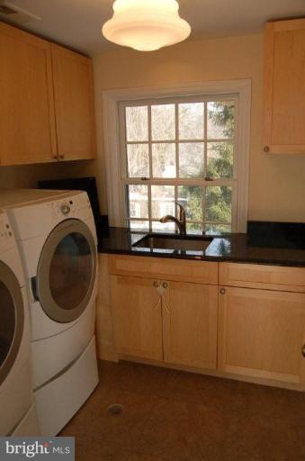205 Longwood Road Baltimore, MD 21210 - Photo 10 of 18 Laundry Area 1