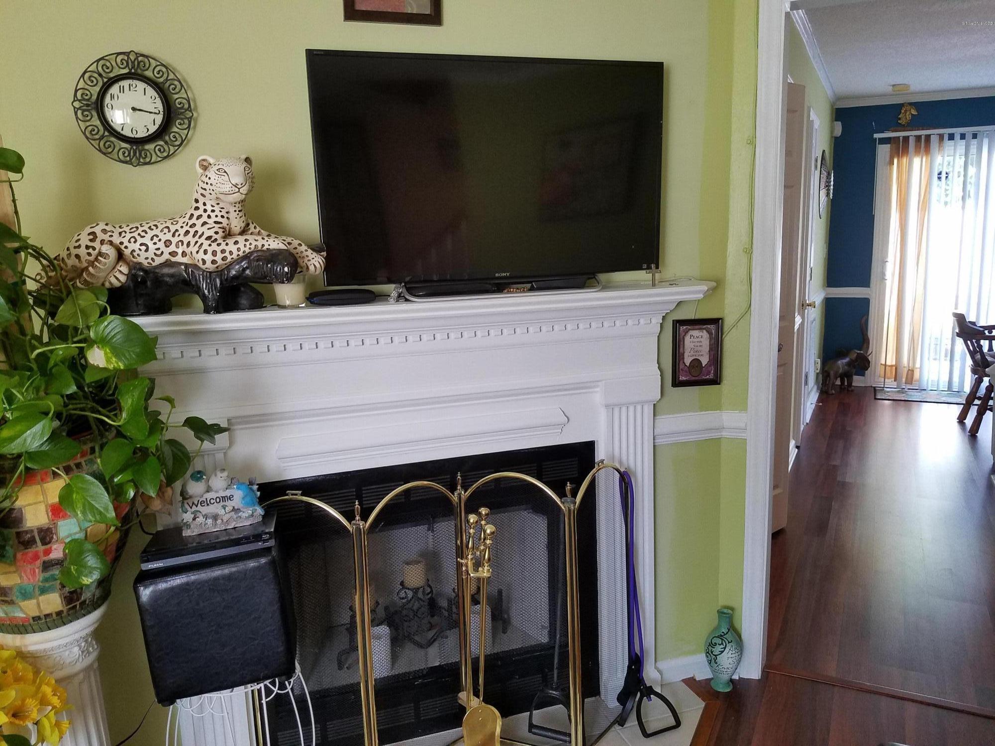1035 Spring Forest Road, Unit D9 Greenville, NC 27834 - Photo 2 of 11 20160524_151414 - Copy