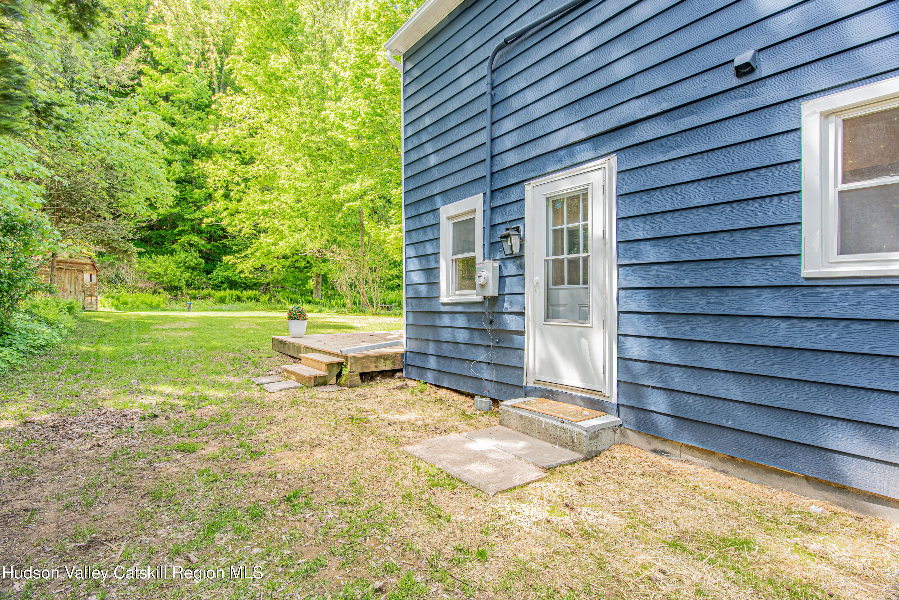148 Esopus Creek Road Saugerties, NY 12477 - Photo 6 of 40 _DSC3109-HDR