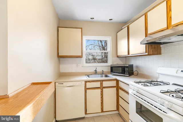 $354,900 | 9351 Neil Road, Unit B, Philadelphia, PA 19115