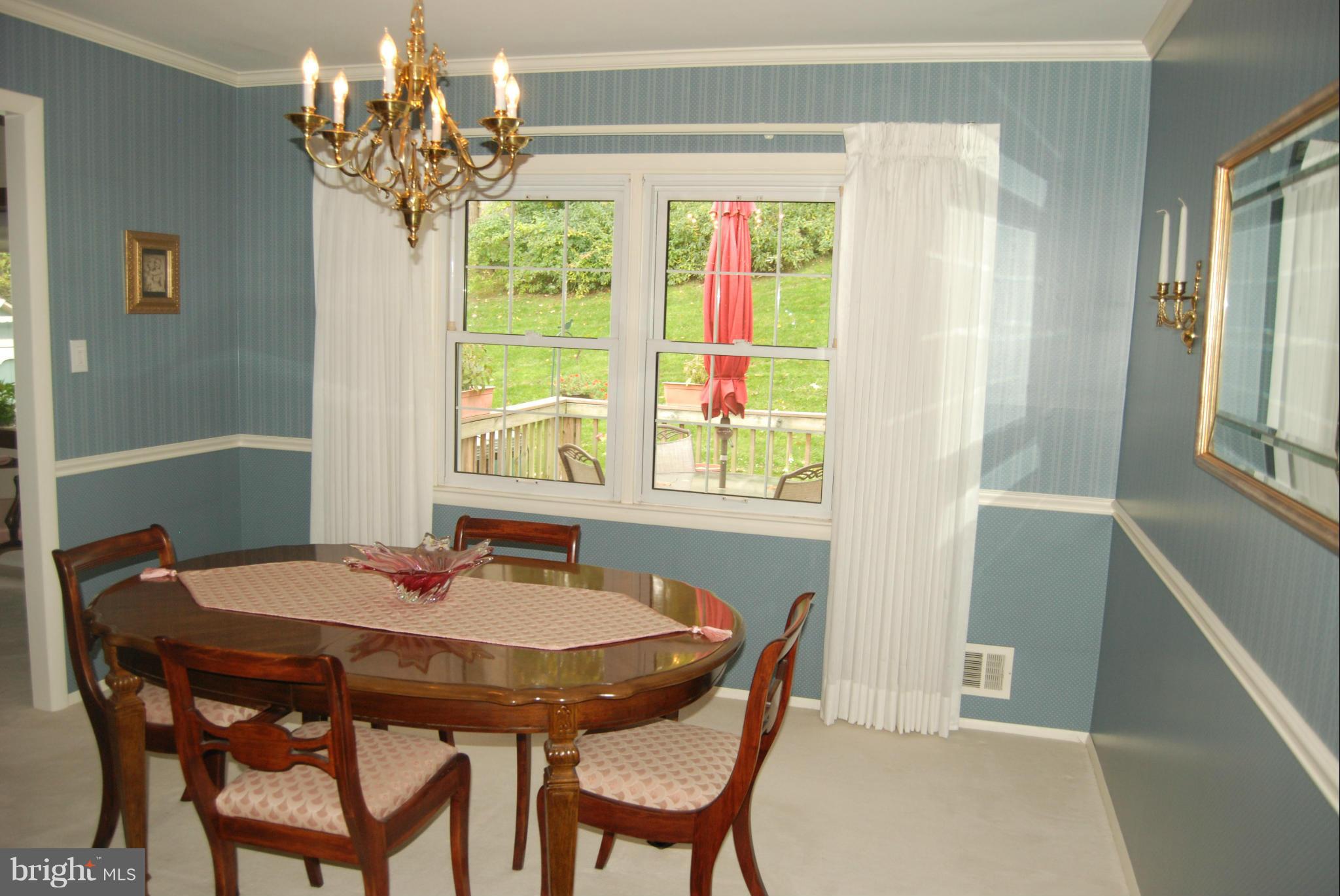 235 Walgrove Road Reisterstown, MD 21136 - Photo 9 of 29 Dining Room