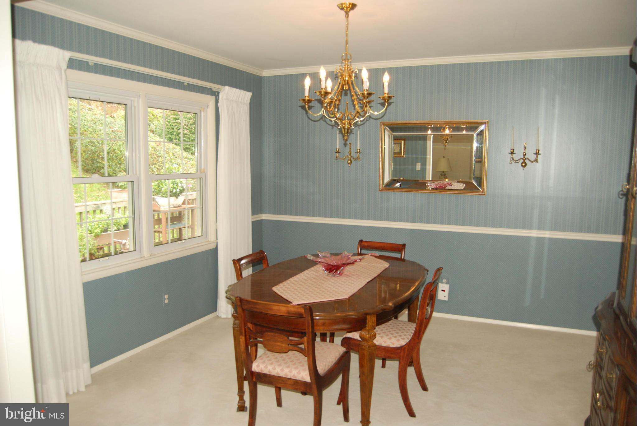 235 Walgrove Road Reisterstown, MD 21136 - Photo 10 of 29 Dining Room
