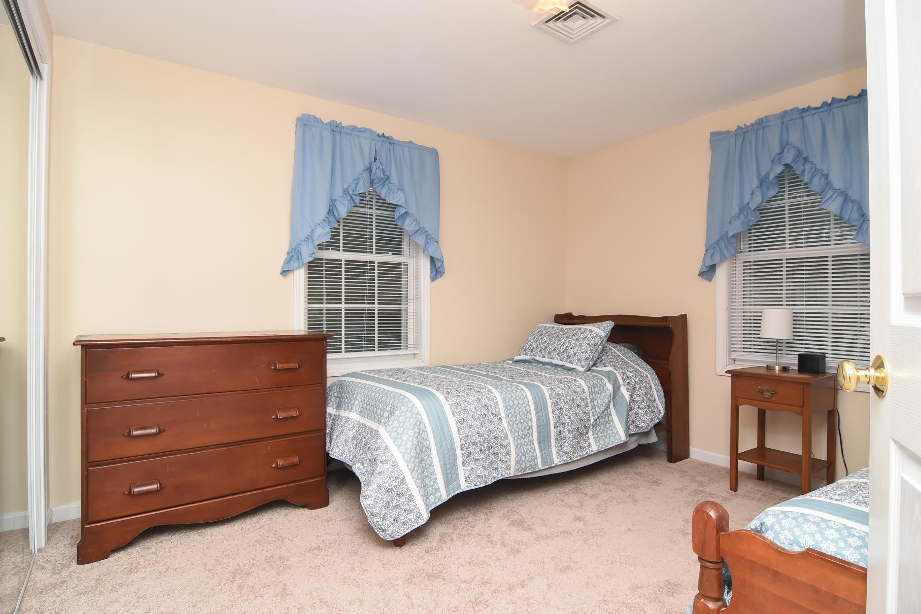 28 Springfield Circle Merrimack, NH 03054 - Photo 26 of 40 Gallery Image 26