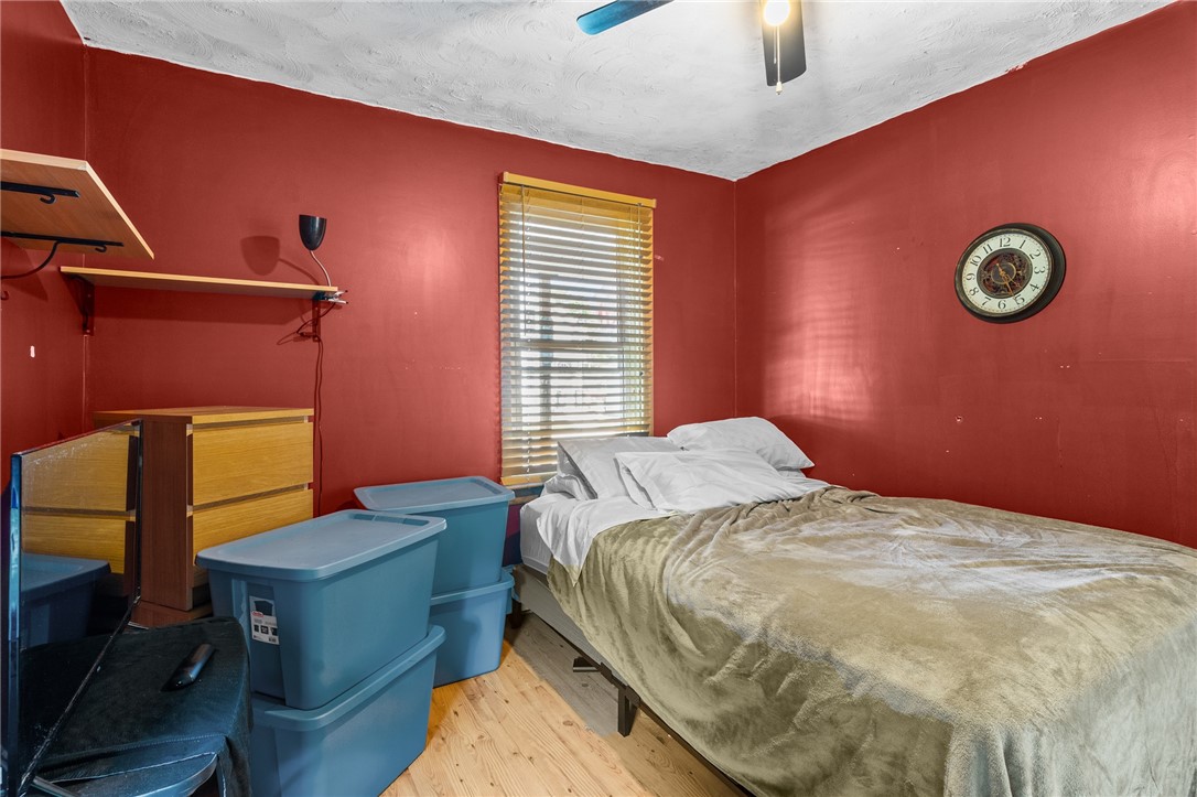 122 Read Avenue Coventry, RI 02816 - Photo 18 of 34