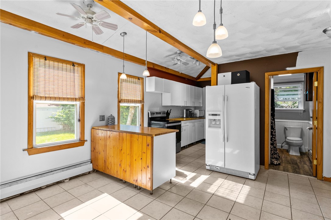 122 Read Avenue Coventry, RI 02816 - Photo 9 of 34