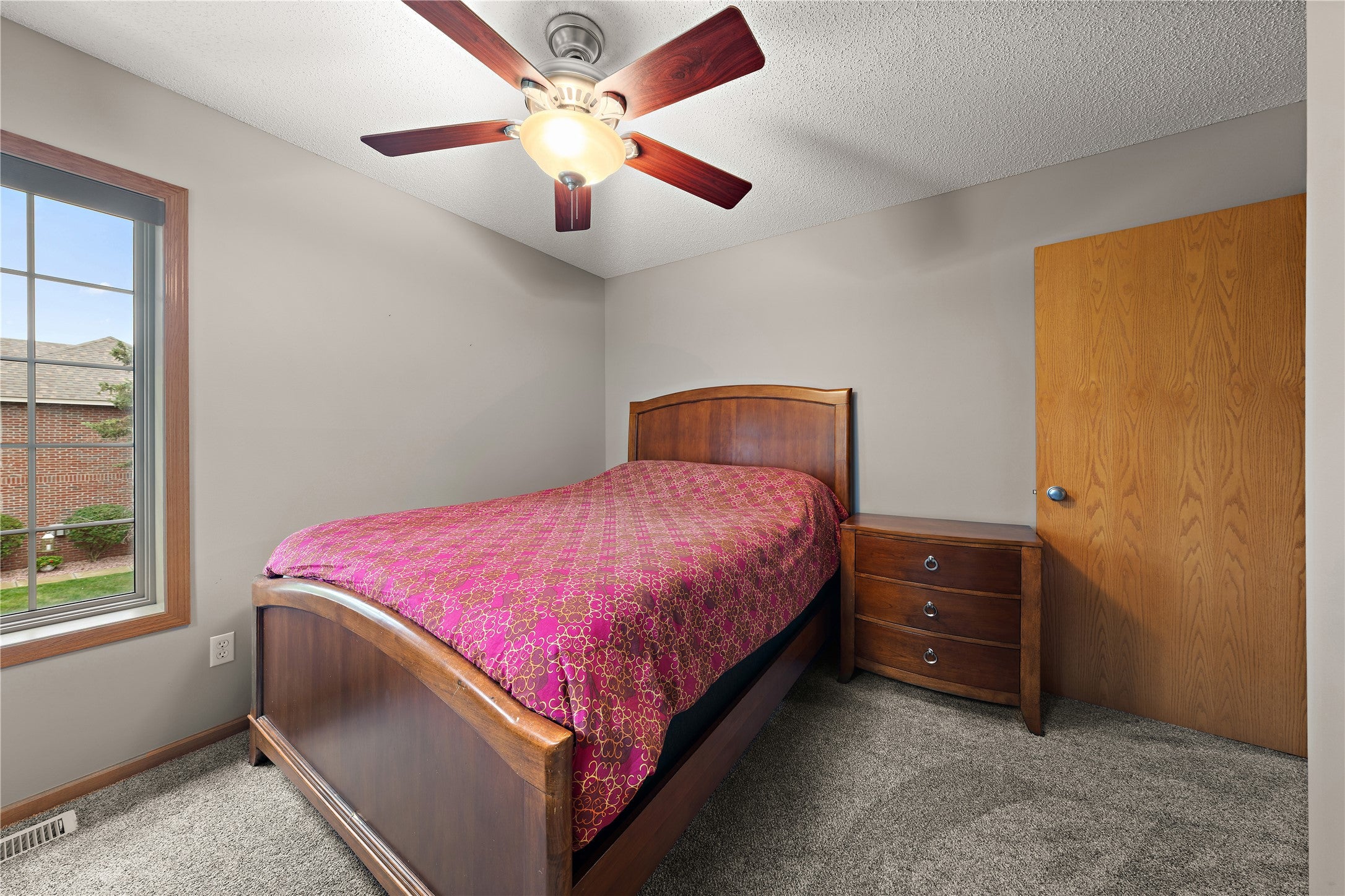 1423 Hunter Hill Road Hudson, WI 54016 - Photo 31 of 33 Gallery Image 31