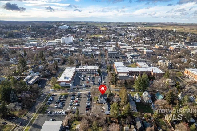 $659,000 | 424 South Van Buren Street, Moscow, ID 83843