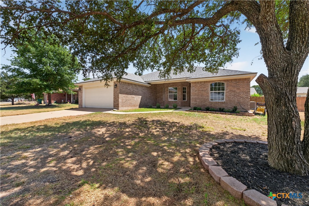 57 Bluebonnet Loop Belton, TX 76513 - Photo 2 of 25 Gallery Image 2