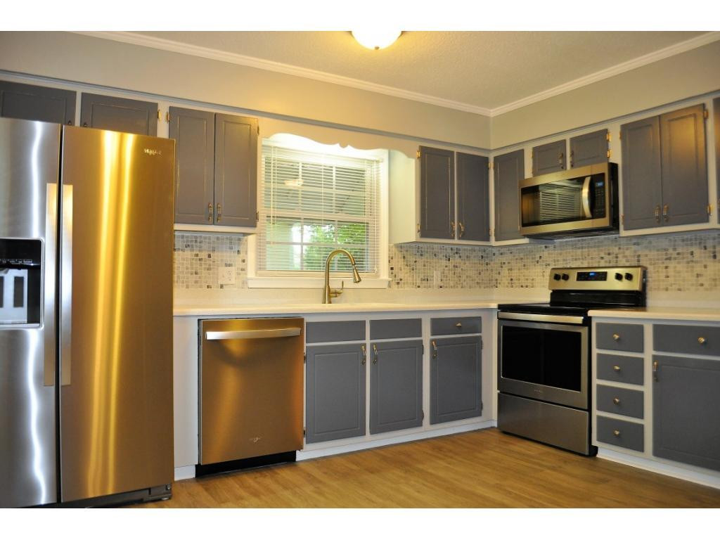 401 Ivey Road Graham, NC 27253 - Photo 3 of 24 Gallery Image 3
