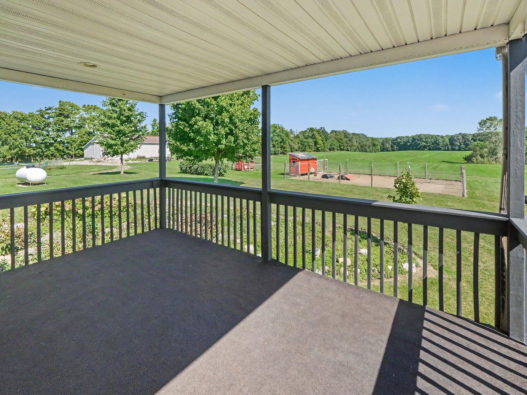 5443 Combs Road North Adams, MI 49262 - Photo 17 of 49 032_file_2762