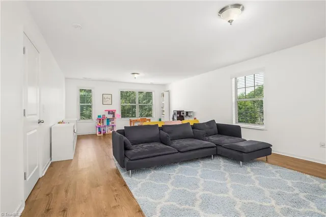 $525,000 | 301 Summerwalk Road, Greensboro, NC 27455