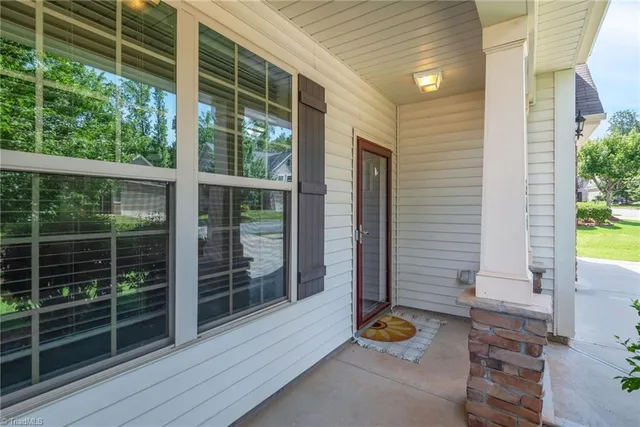 $525,000 | 301 Summerwalk Road, Greensboro, NC 27455