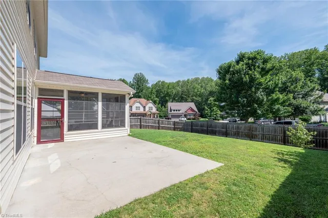 $525,000 | 301 Summerwalk Road, Greensboro, NC 27455