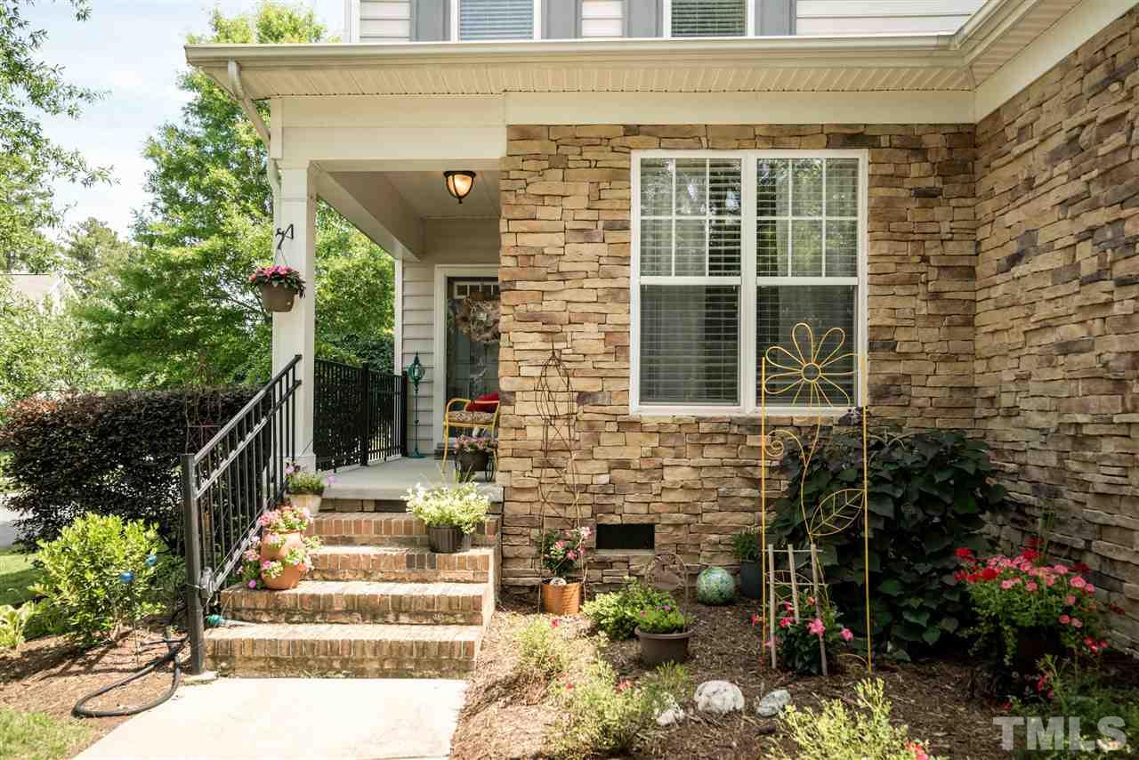 901 Littleleaf Lane Durham, NC 27713 - Photo 2 of 25 Gallery Image 2