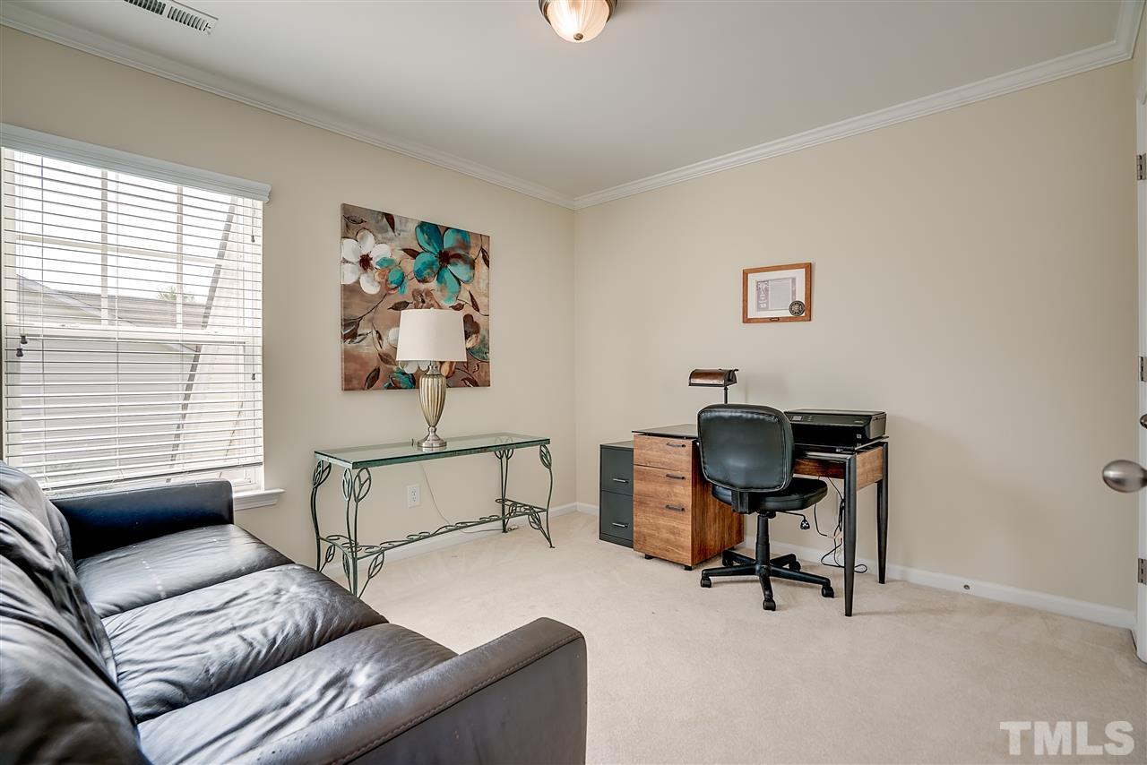 901 Littleleaf Lane Durham, NC 27713 - Photo 21 of 25 Gallery Image 21