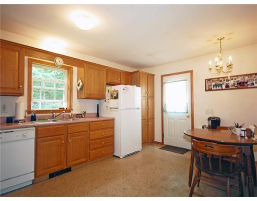 209 Lewiston Road Gray, ME 04039 - Photo 5 of 19 Kitchen.